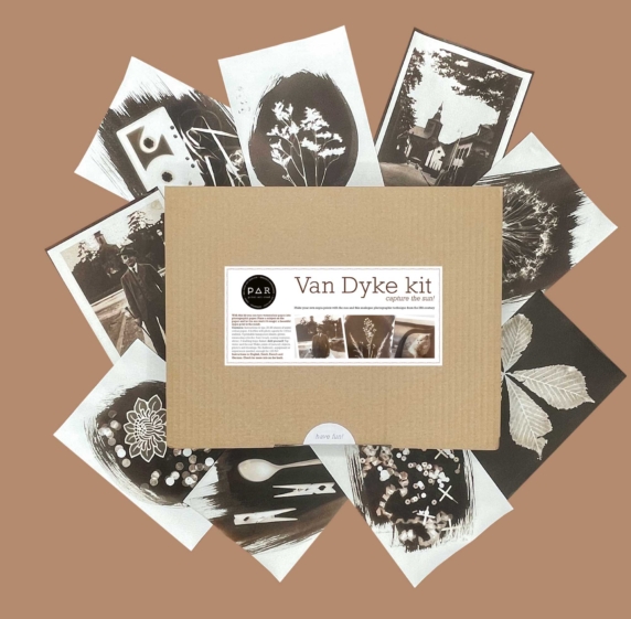 Van Dijck cyanotype kit PAPIER PAR PAR VD PAPER 01