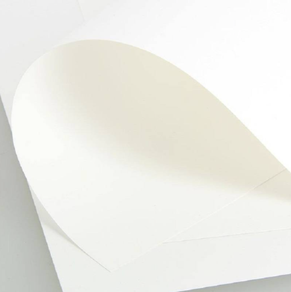 Wit glad zuurvrij kunst en drukpapier Simili Japon 130g